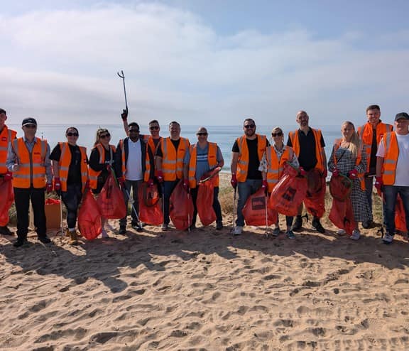 Biffa M&B Bournemouth litter pick